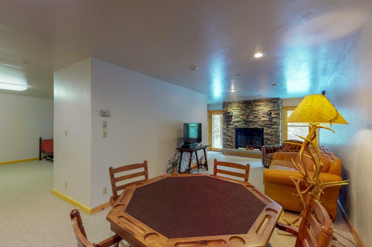 Antler Ridge Villa Big Sky Dış mekan fotoğraf